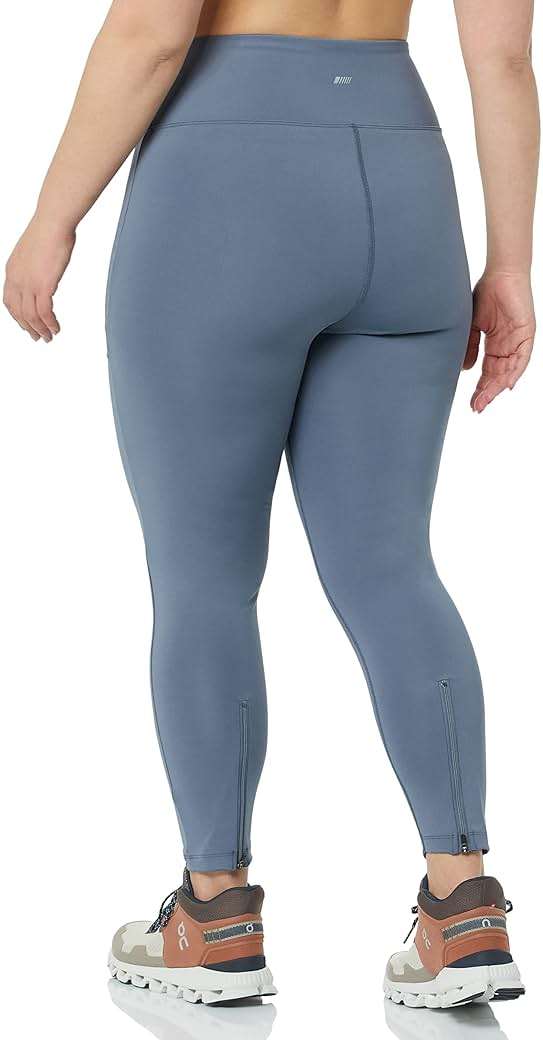 Amazon Essentials Women's Everyday Fitness 7/8 Zipped Legging (Available in Plus Size) - Image 2
