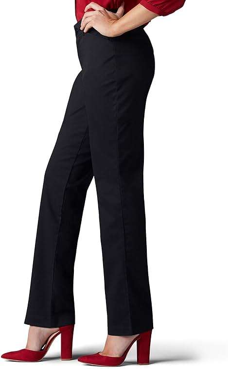 Lee Women's Wrinkle Free Relaxed Fit Straight Leg Pant - Image 2